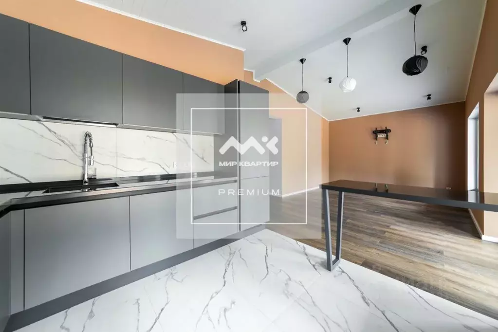 Дом в Ленинградская область, Выборгский район, Первомайское с/пос ... - Фото 1