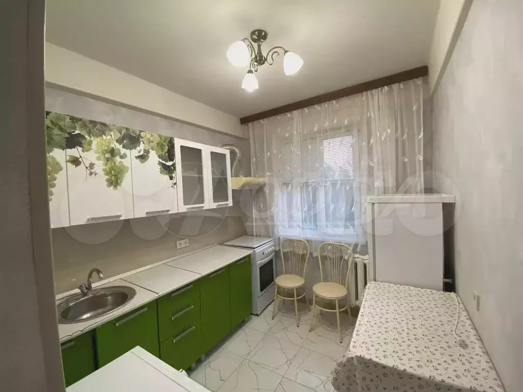 2-к. квартира, 45 м, 4/9 эт. - Фото 0