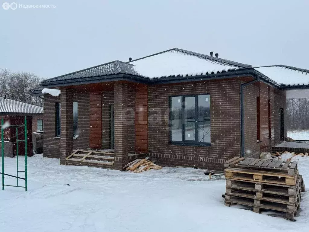 Дом в село Пушкарное, Дозорная улица (100 м) - Фото 1