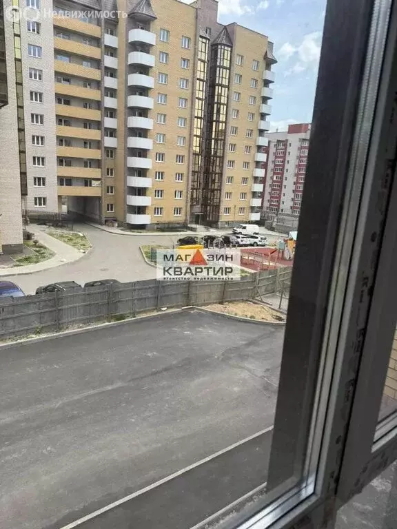 2-комнатная квартира: Смоленск, 2-я Киевская улица, 15 (72 м) - Фото 1