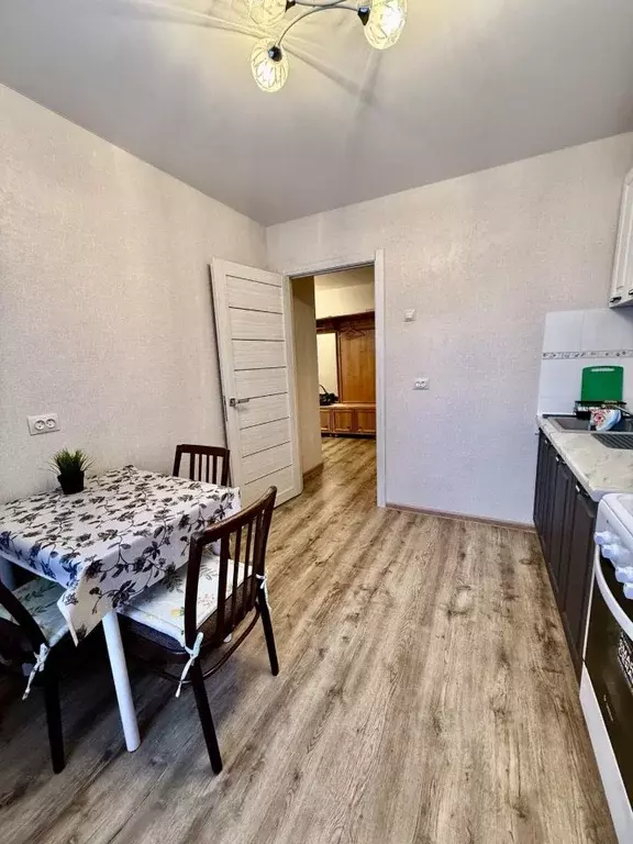 2-к кв. Томская область, Томск просп. Ленина, 193 (55.0 м) - Фото 2