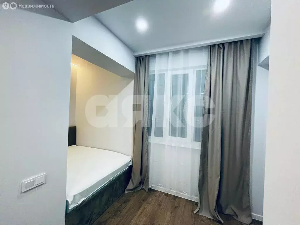 Квартира-студия: Сочи, Виноградная улица, 195/8А (31 м) - Фото 1