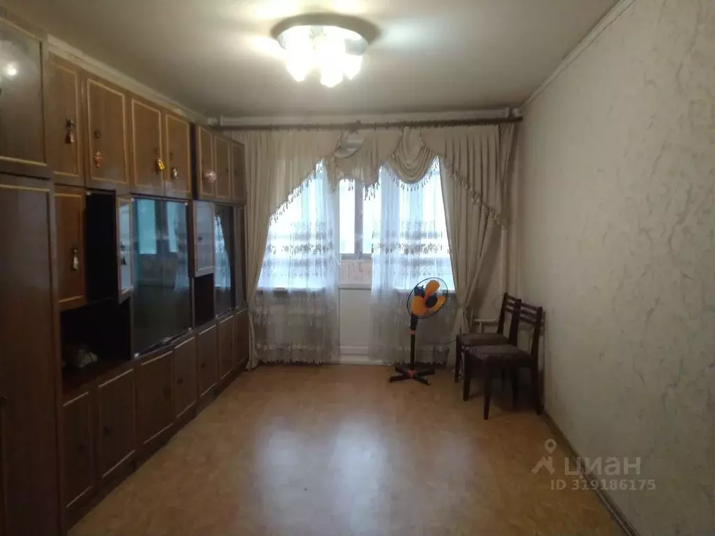 2-к кв. Челябинская область, Челябинск Батумская ул., 14 (43.4 м) - Фото 0