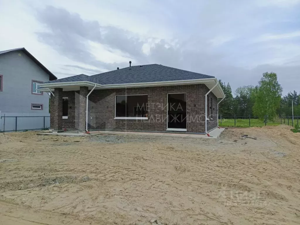 Коттедж в Тюменская область, Нижнетавдинский муниципальный округ, с. ... - Фото 1