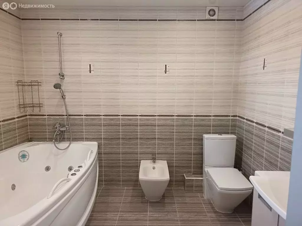 Дом в Тюмень, Широтная улица, 311 (352 м) - Фото 1