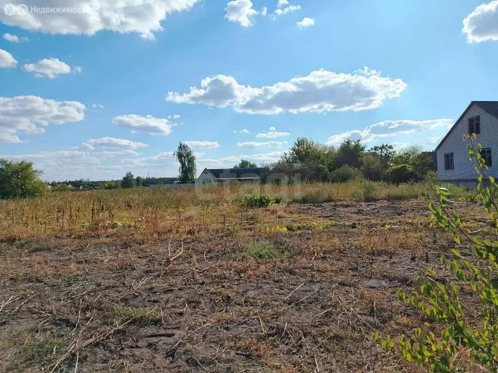 Участок в Чернянка, рабочий посёлок Чернянка, Первомайская улица (8 м) - Фото 0