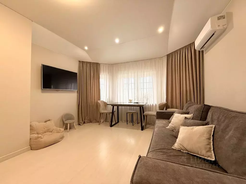 2-к кв. Московская область, Красногорск Опалиха мкр, Парковый туп., 2 ... - Фото 1