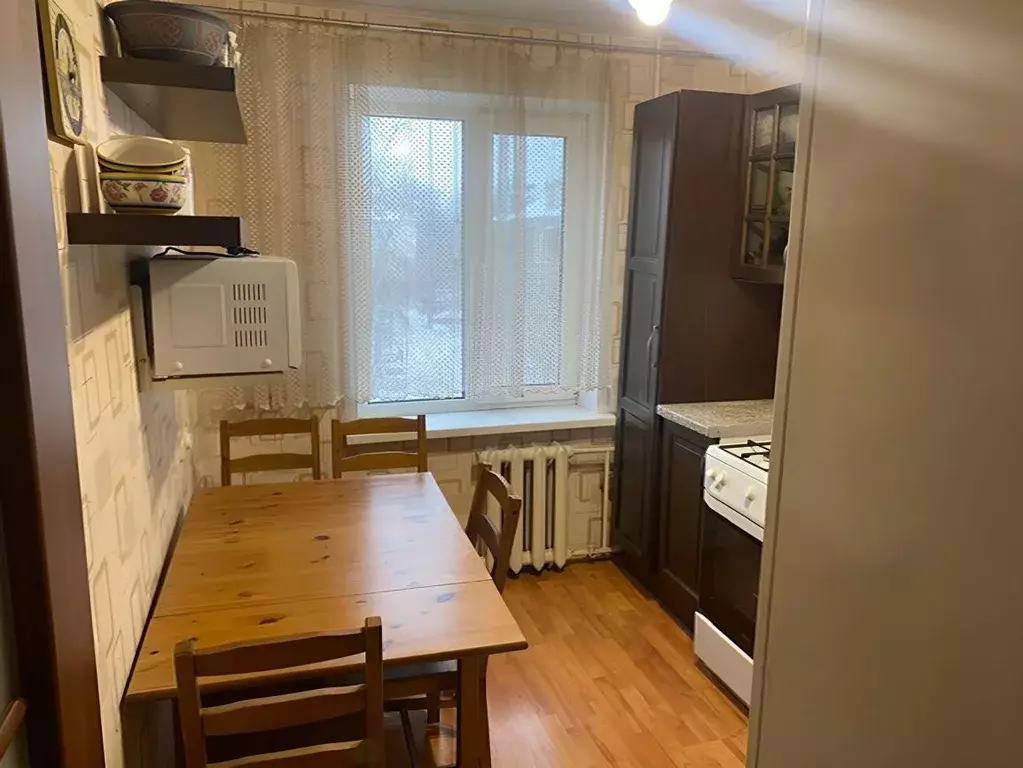 3-к кв. Свердловская область, Екатеринбург ул. Армавирская, 17 (64.0 ... - Фото 1
