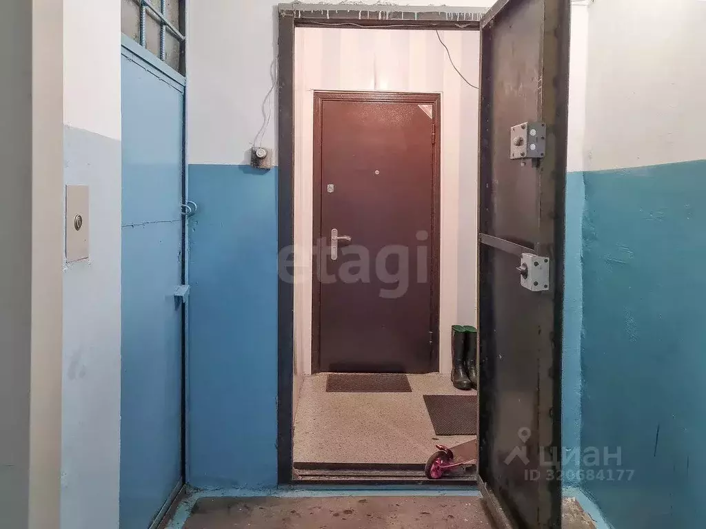 3-к кв. Кемеровская область, Междуреченск просп. 50 лет Комсомола, 65 ... - Фото 2