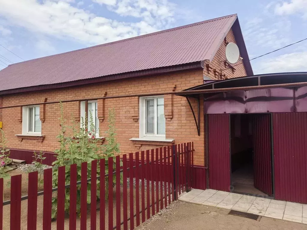 Дом в Самарская область, с. Борское ул. Почтовая, 45 (154 м) - Фото 1