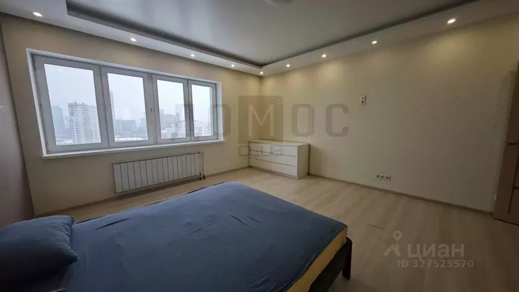 1-к кв. Свердловская область, Екатеринбург ул. Юмашева, 13 (53.5 м) - Фото 2