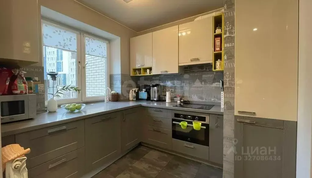 3-к кв. Москва ул. Обручева, 5А (71.6 м) - Фото 2