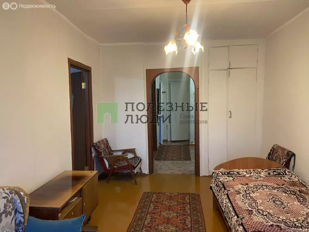 3-комнатная квартира: Ижевск, улица Циолковского, 13 (50.1 м) - Фото 2