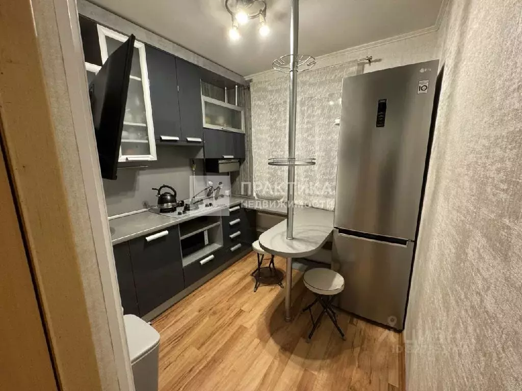 Продается 3-комнатная квартира - Фото 2