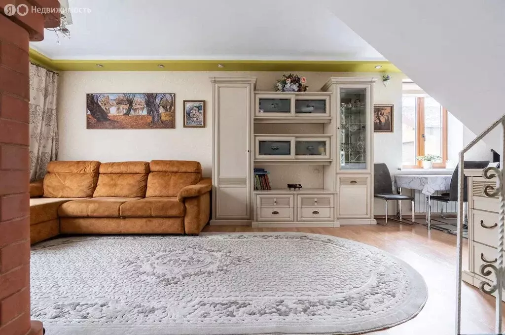 Дом в Ленинградская область, Кировское городское поселение, ... - Фото 2