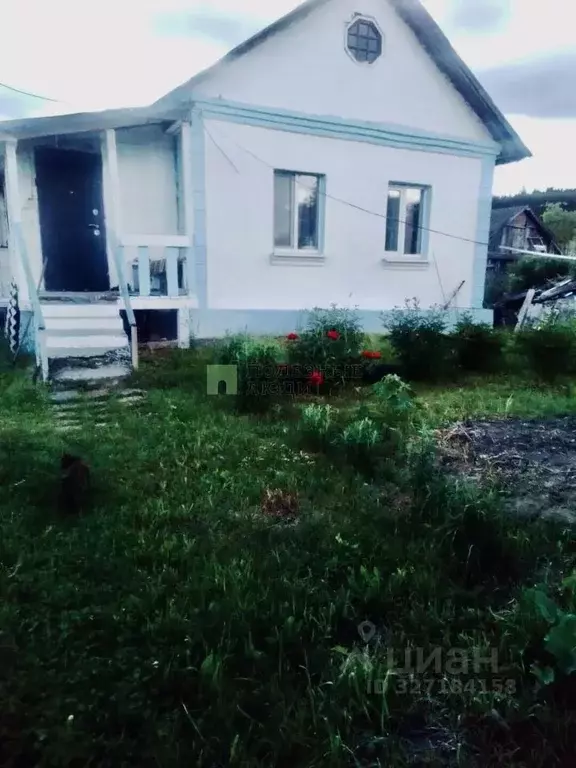 Дом в Орловская область, Мценский район, Отрадинское с/пос, д. Лисица ... - Фото 1