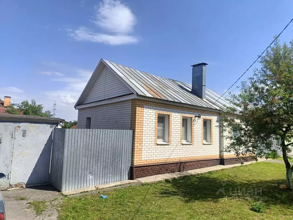 Дом в Тамбовская область, Тамбов Узловой проезд, 9 (60 м) - Фото 1
