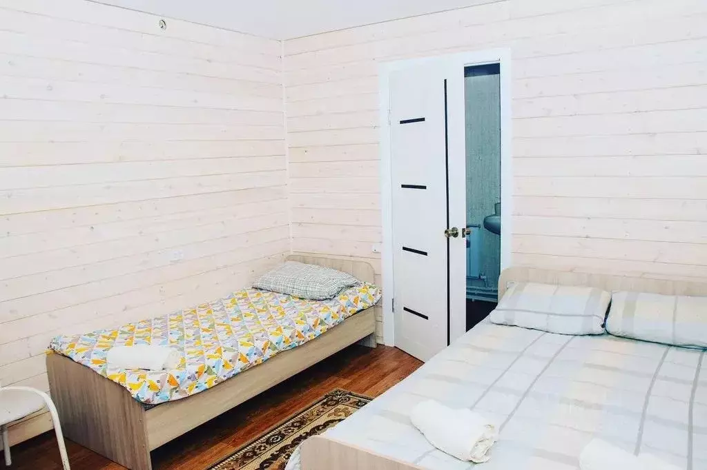 Комната Иркутская область, Ольхонский район, пос. Хужир ул. ... - Фото 0