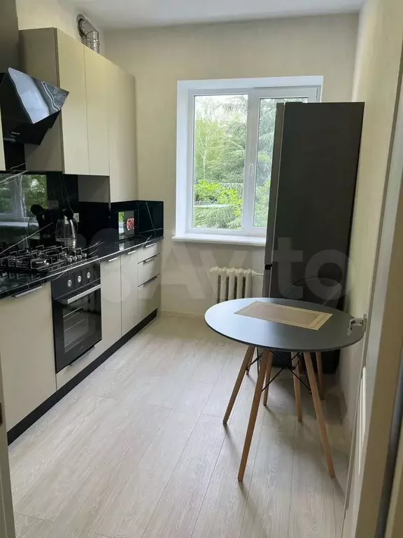 3-к. квартира, 60 м, 2/3 эт. - Фото 0