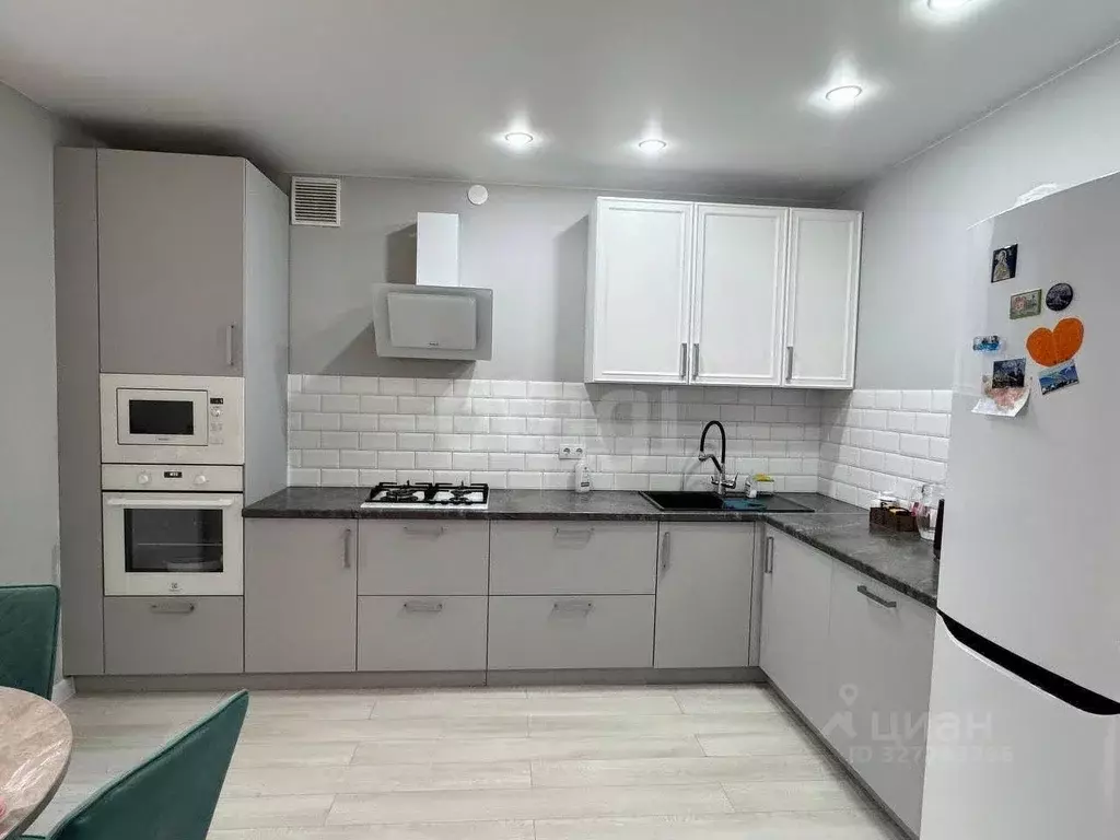 2-к кв. Татарстан, Казань ул. Салиха Батыева, 13 (50.0 м) - Фото 2