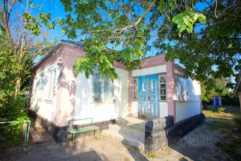Дом в Краснодарский край, Славянск-на-Кубани ул. Юных Коммунаров (47 ... - Фото 1
