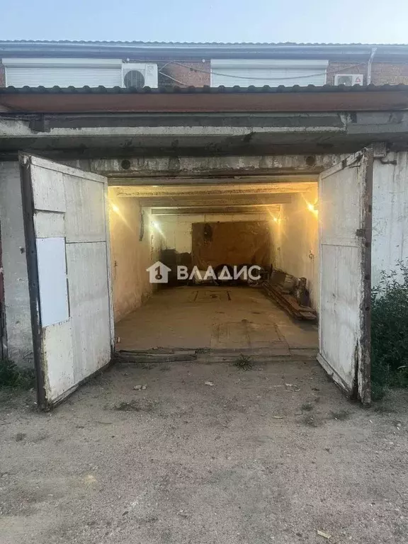 Гараж в Бурятия, Улан-Удэ просп. 50-летия Октября, 42 (24 м) - Фото 1