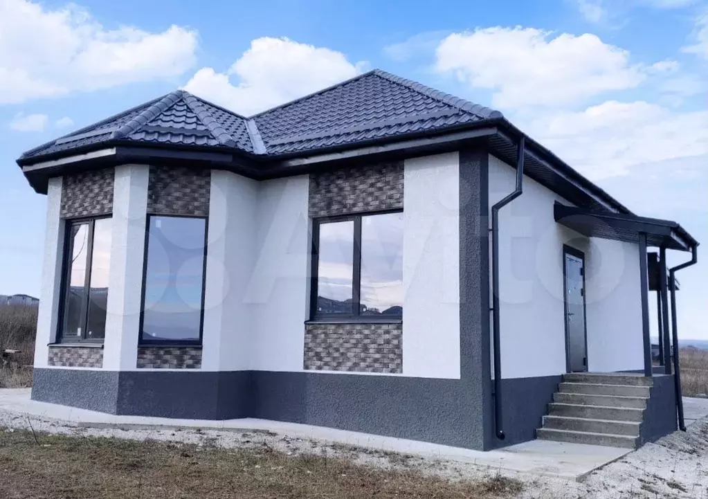 Дом 100 м на участке 5 сот. - Фото 0