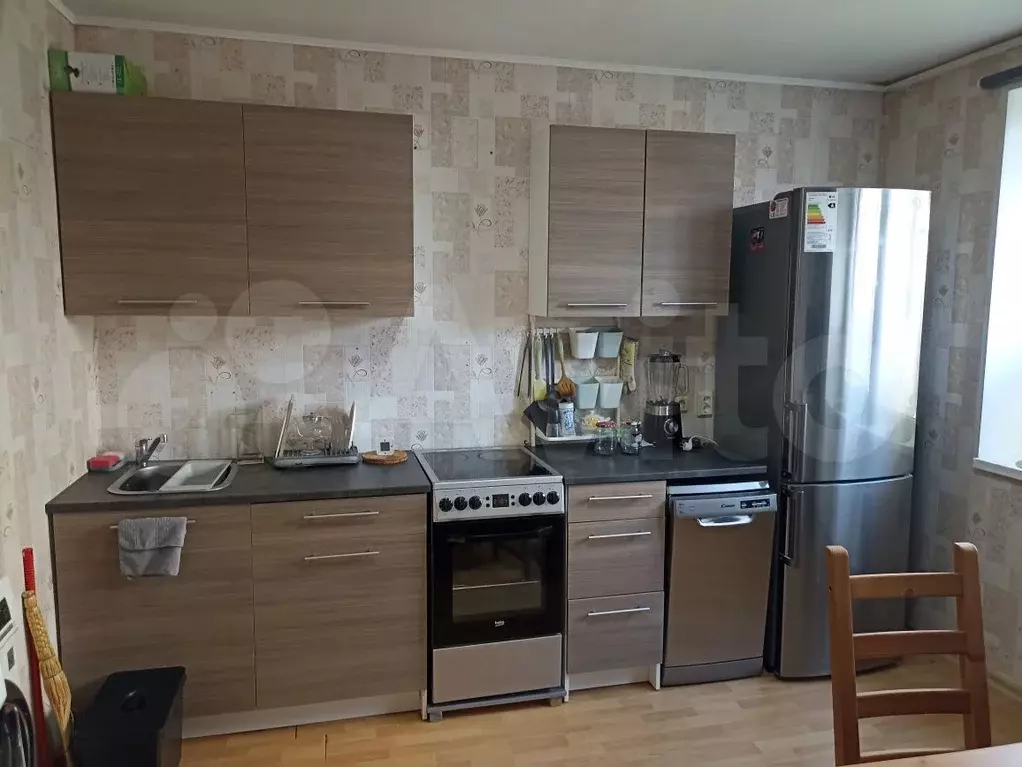 2-к. квартира, 58 м, 1/1 эт. - Фото 0