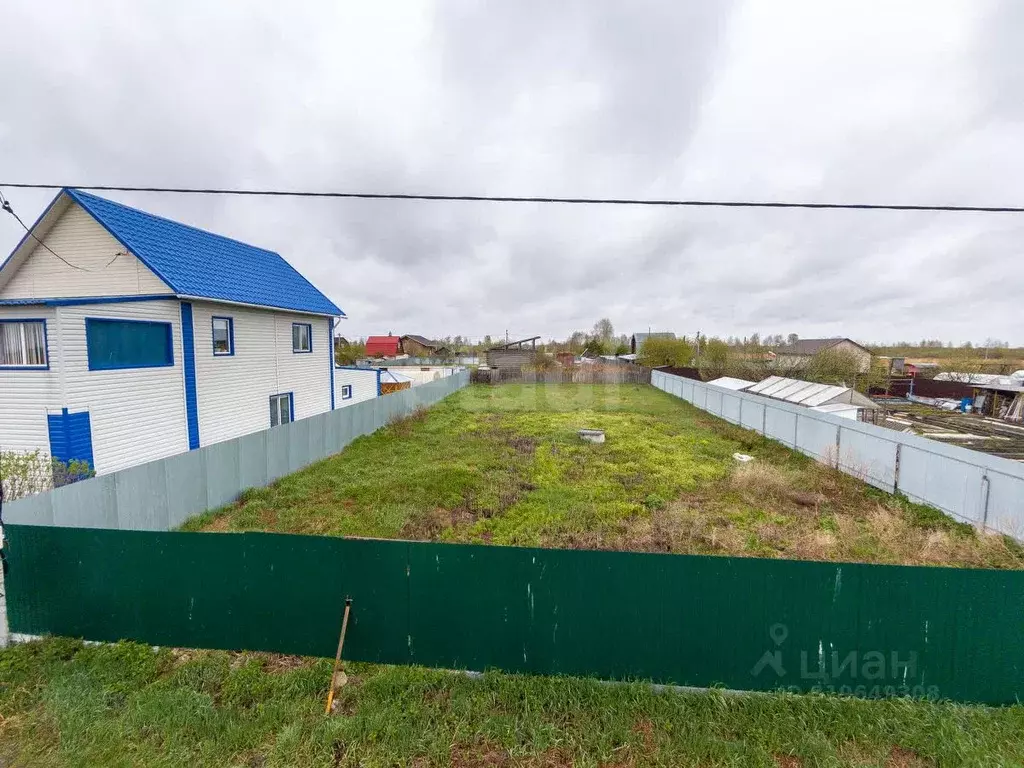 Участок в Тюменская область, Тюмень Садовое товарищество Липовый ... - Фото 1