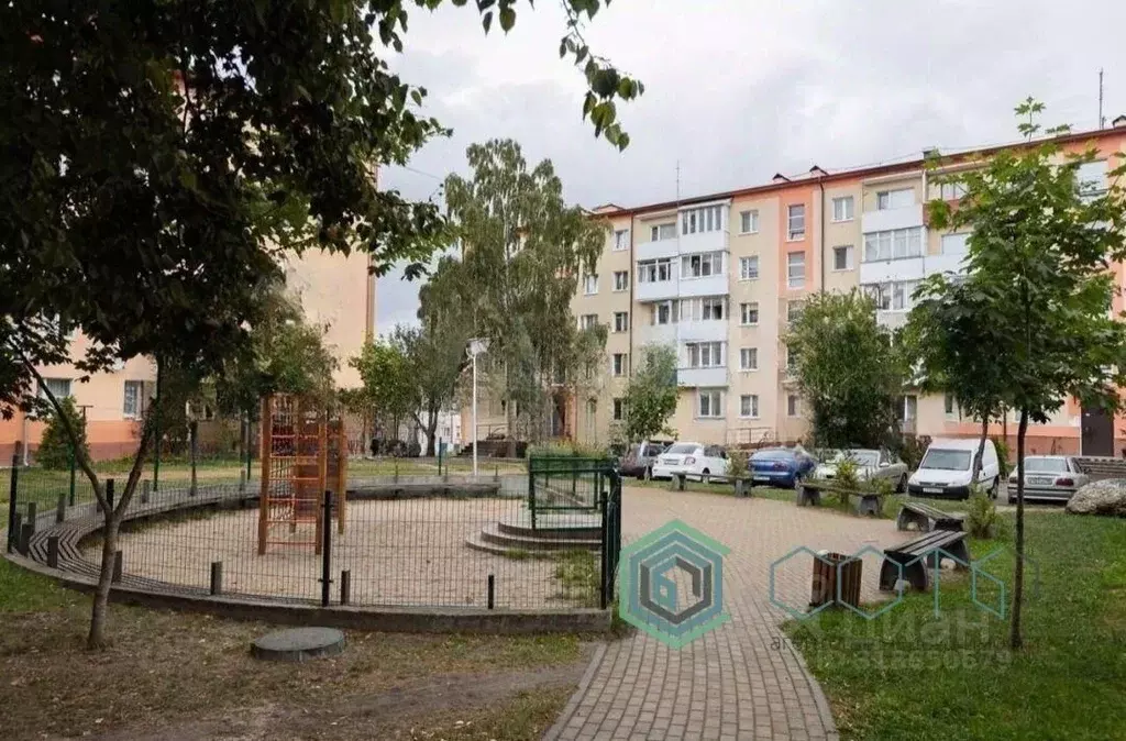 3-к кв. Калининградская область, Гурьевск Фабричная ул., 3 (57.6 м) - Фото 1