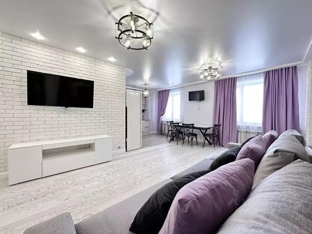 3-к кв. Новосибирская область, Новосибирск Стартовая ул., 1 (100.0 м) - Фото 1