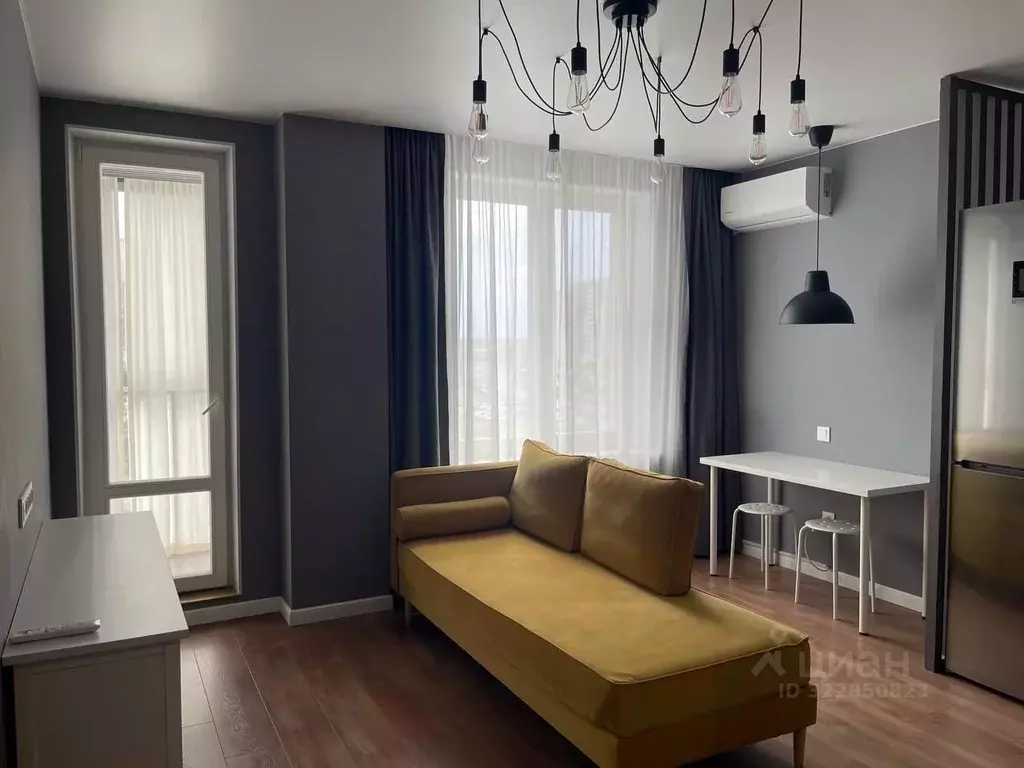 1-к кв. Тюменская область, Тюмень ул. Константина Посьета, 16 (42.0 м) - Фото 1