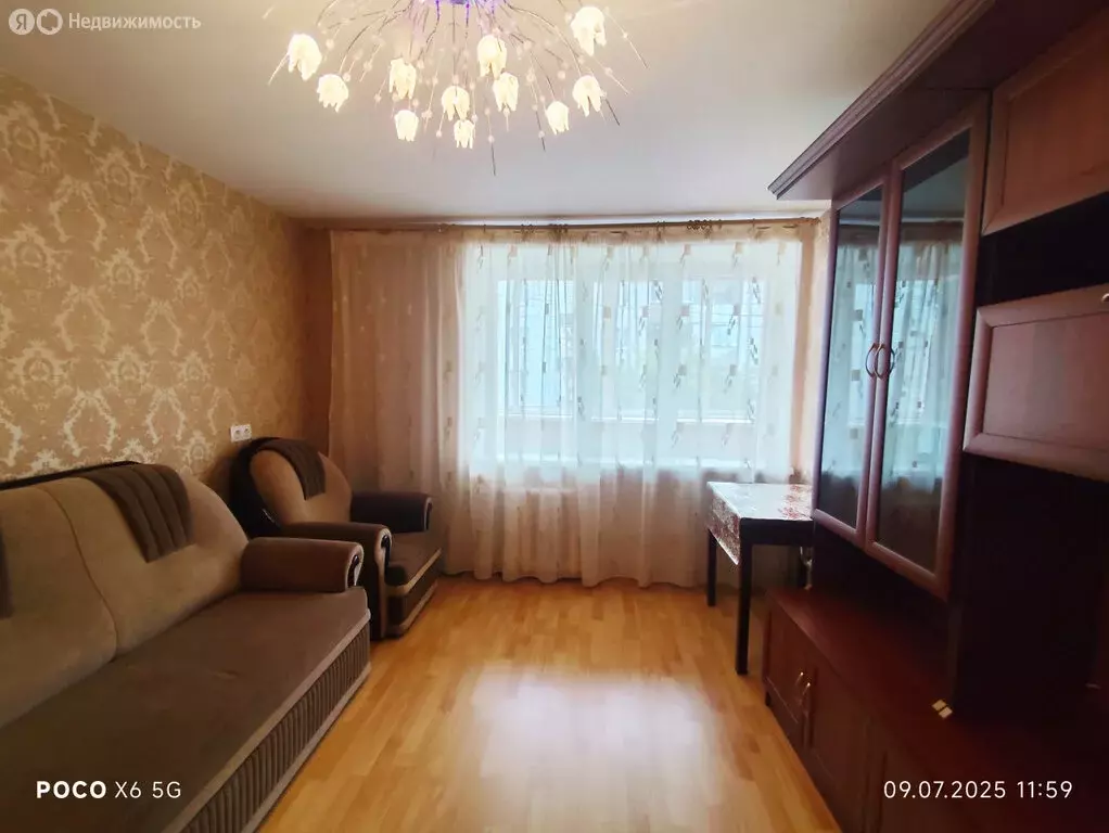 3-комнатная квартира: Верхняя Пышма, улица Мичурина, 3 (57.3 м) - Фото 0