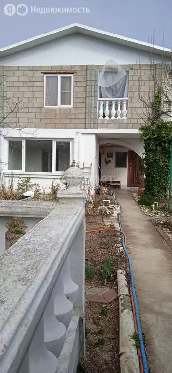 Дом в Севастополь, улица Челюскинцев, 4А (200 м) - Фото 0