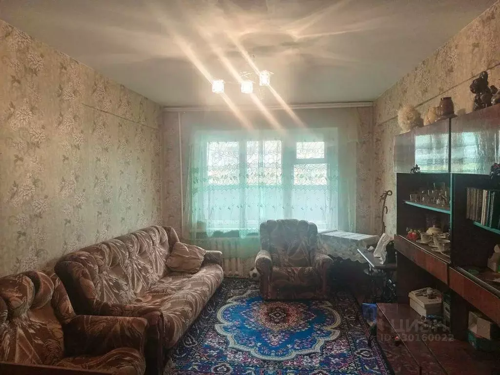 3-к кв. Хакасия, Сорск Усть-Абаканский район, ул. Кирова, 36 (58.4 м) - Фото 1