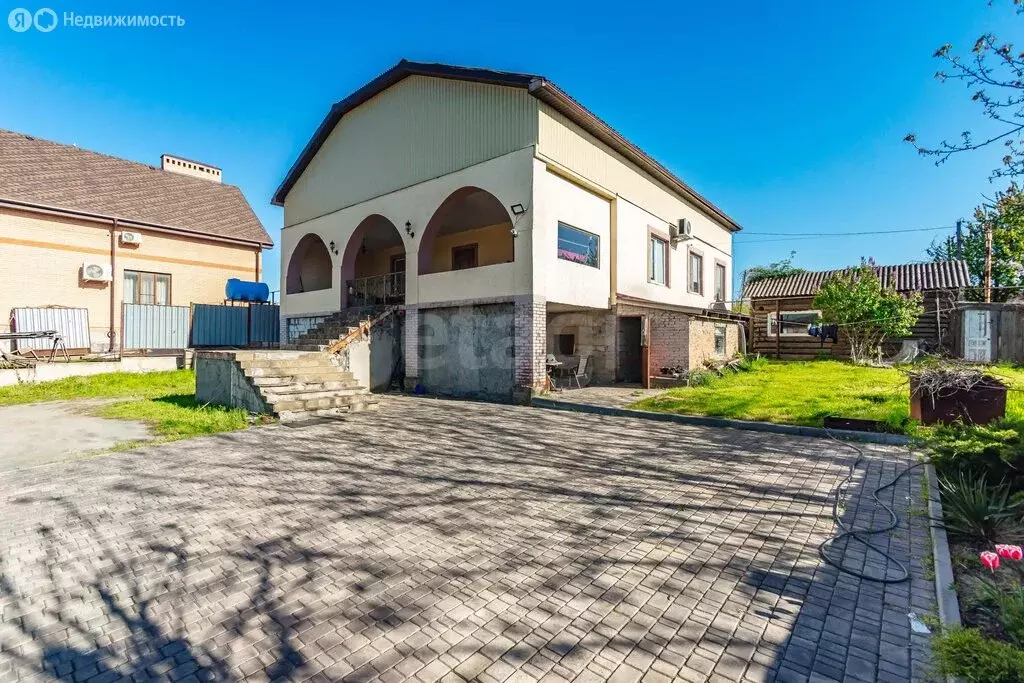 Дом в хутор Ленинаван, улица Орджоникидзе (214 м) - Фото 1