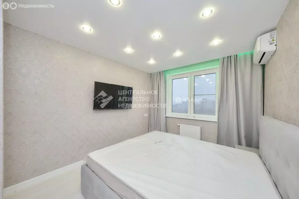 2-комнатная квартира: Рязань, Брестская улица, 5 (67 м) - Фото 2