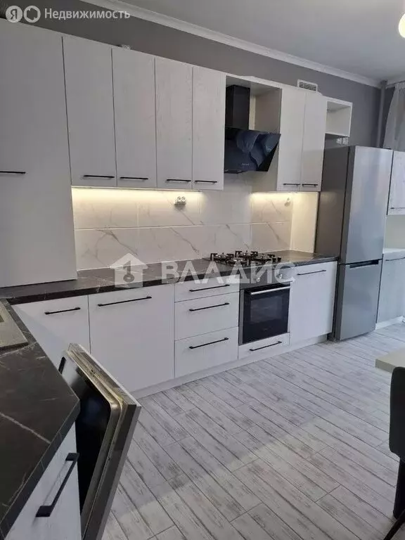 2-комнатная квартира: Калининград, Орудийная улица, 1А (71 м) - Фото 1