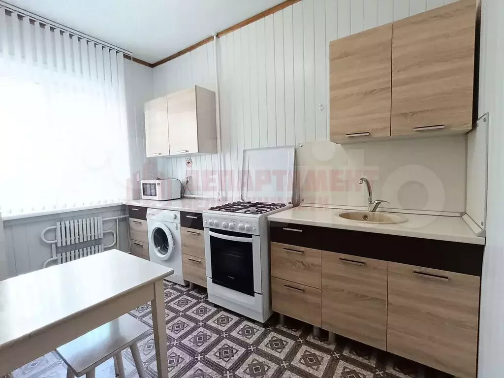 2-к. квартира, 60,6 м, 2/9 эт. - Фото 1