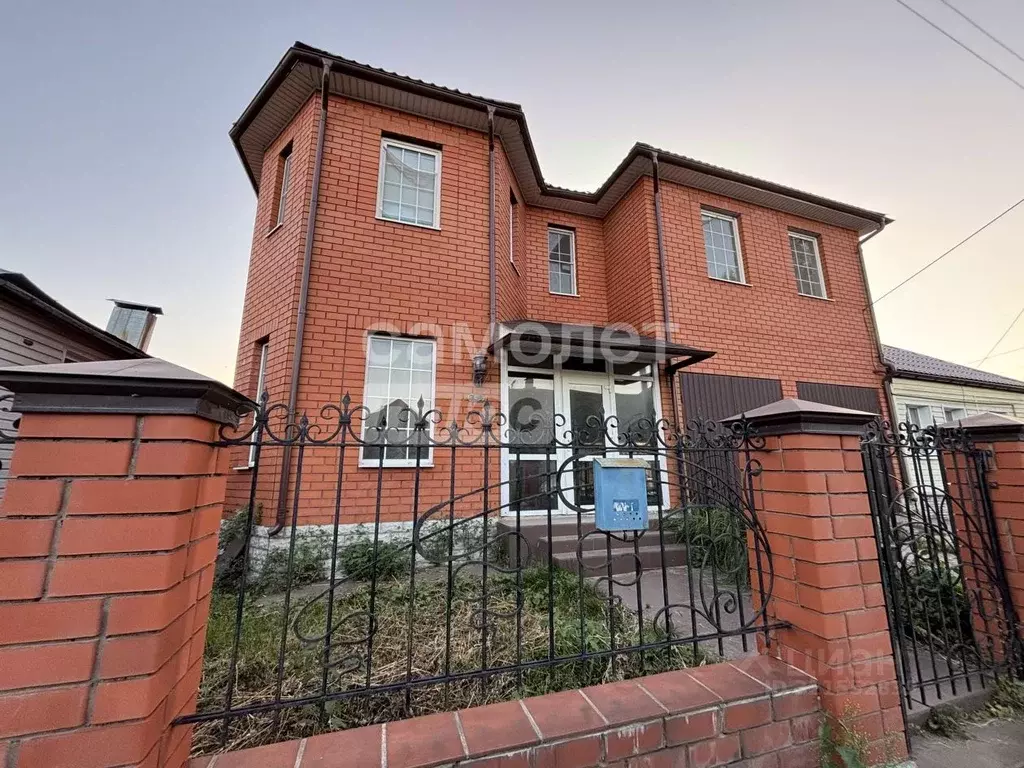 Дом в Курская область, Курск ул. Верхняя Казацкая, 74 (234 м) - Фото 2