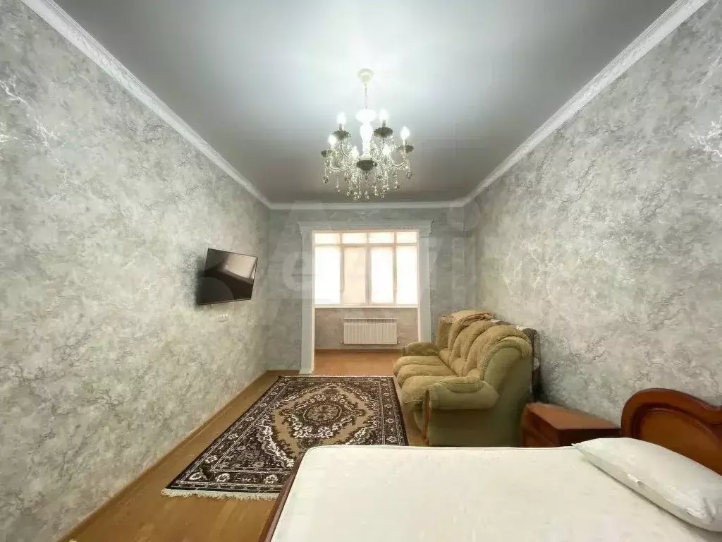 1-к. квартира, 50 м, 2/10 эт. - Фото 1