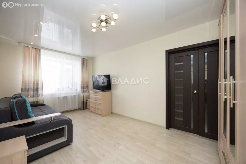 2-комнатная квартира: Чигири, 1-я Тепличная улица, 18 (49.9 м) - Фото 2