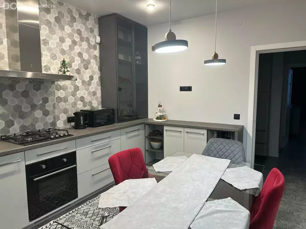 2-комнатная квартира: Зеленоградск, улица Волонтёров, 22к1 (69 м) - Фото 2