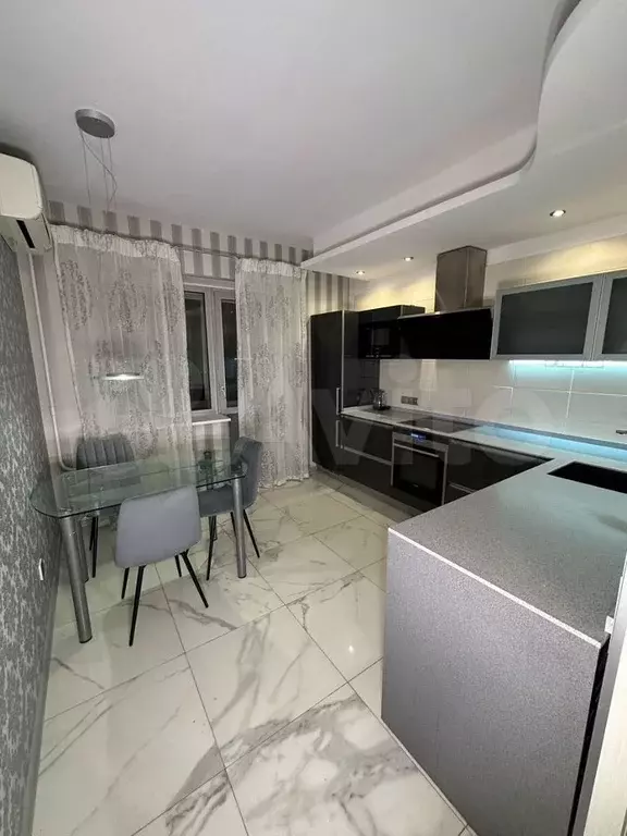 1-к. квартира, 40 м, 9/13 эт. - Фото 0