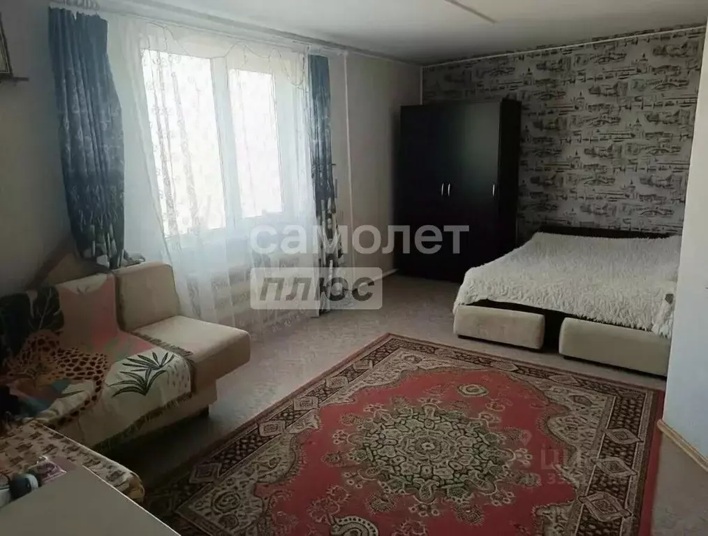 2-к кв. Омская область, Любинский рп ул. Гуртьева, 81Б (55.7 м) - Фото 1