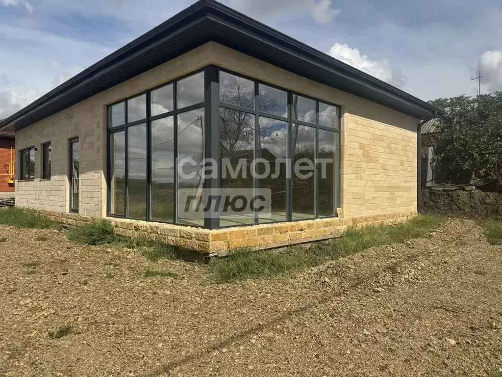 Дом в Краснодарский край, Кореновск Выселковская ул. (101 м) - Фото 1