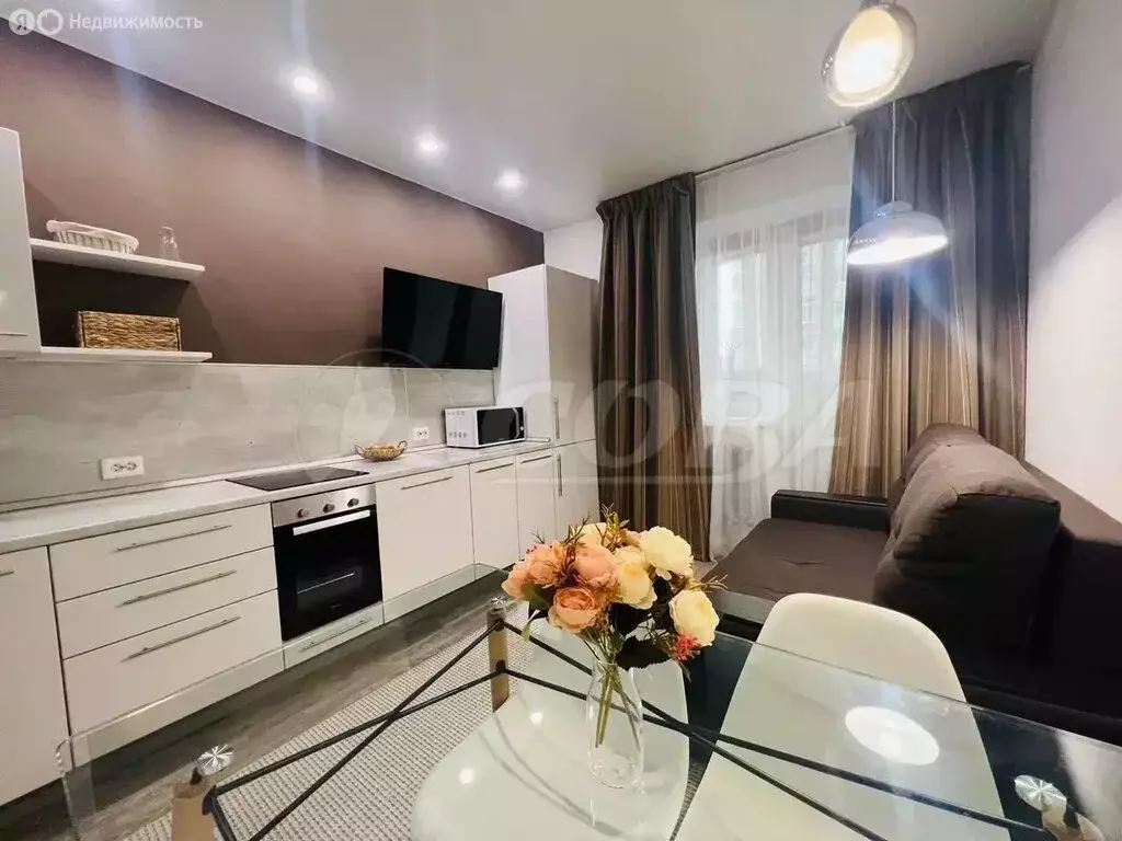 1-комнатная квартира: Тюмень, Суходольская улица, 16 (42 м) - Фото 0