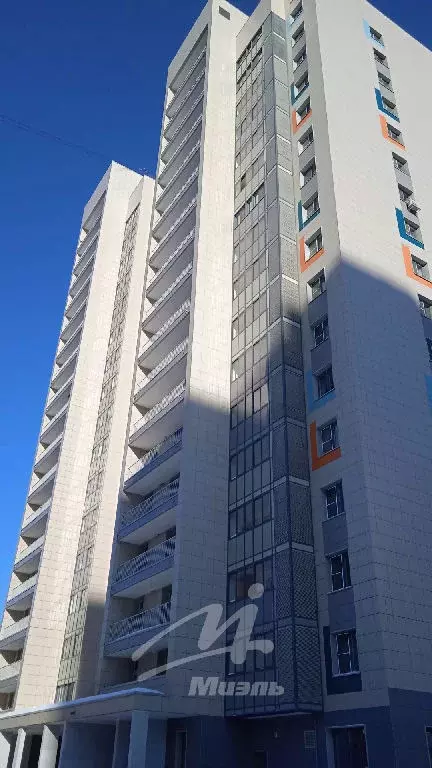 Продается 2-комнатная квартира - Фото 1