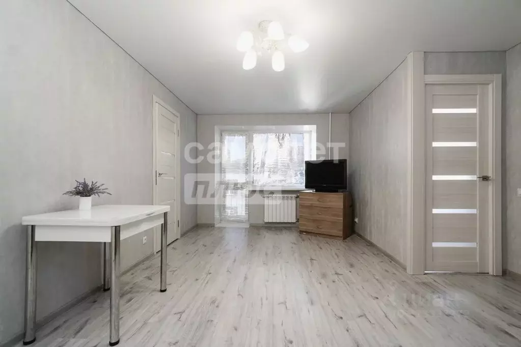 2-к кв. Омская область, Омск Городок Нефтяников мкр, просп. Культуры, ... - Фото 1