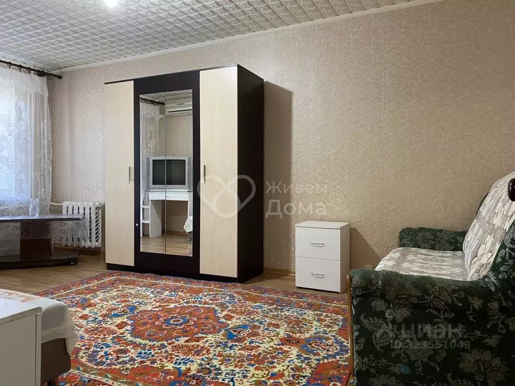 1-к кв. Волгоградская область, Волгоград Жилгородок мкр, ул. ... - Фото 1